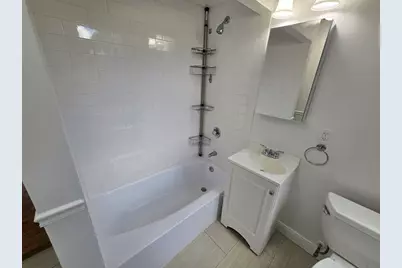 84 W Cedar St #7, Boston, MA 02114 - Photo 4