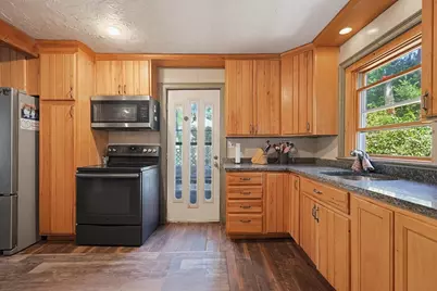 19 King Street, Norfolk, MA 02056 - Photo 8