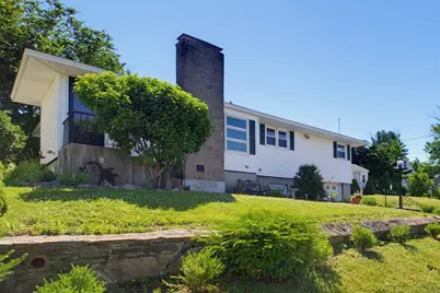 4 Marmion Ave, Worcester, MA 01606 - Photo 2