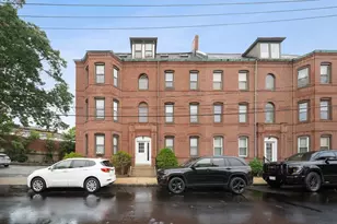 86 Walnut St, Boston, MA 02122 - Photo 28