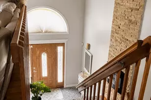 252 Elizabeth Dr, Ludlow, MA 01056 - Photo 2