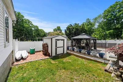 199 Main St, Medway, MA 02053 - Photo 36