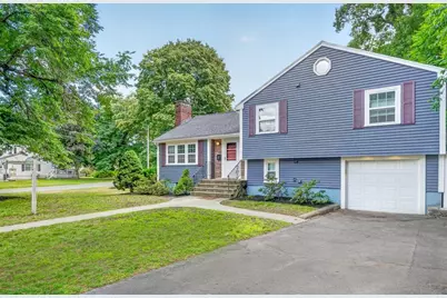 46 Windsor Rd, Stoneham, MA 02180 - Photo 2