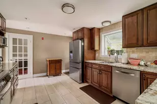 119 Ridge St, Arlington, MA 02474 - Photo 2