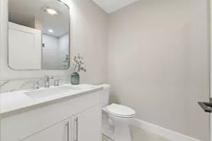 43 Crafts St, Newton, MA 02458 - Photo 12