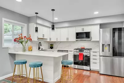 39 Hawthorne #39, Boston, MA 02119 - Photo 6