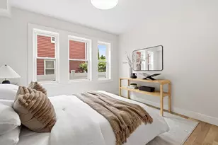 34 Governor Winthrop Rd, Somerville, MA 02145 - Photo 14