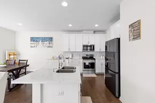 30 Magnolia Dr, Hopkinton, MA 01748 - Photo 8