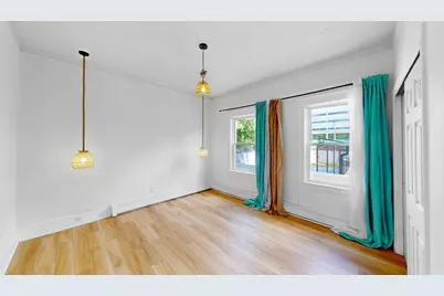 41 Oak Island St, Revere, MA 02151 - Photo 12