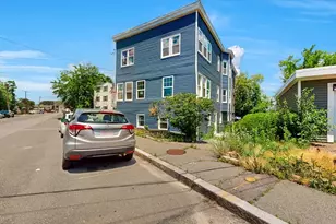 41 Oak Island St, Revere, MA 02151 - Photo 4