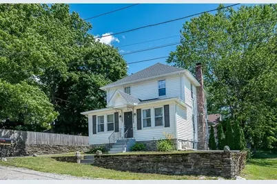 8 Simone St, Worcester, MA 01604 - Photo 1