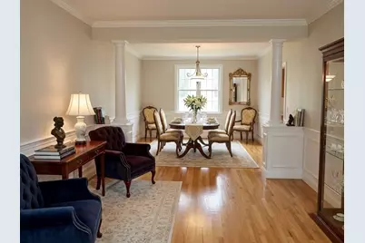 7 Chevy Chase Rd, Worcester, MA 01606 - Photo 2