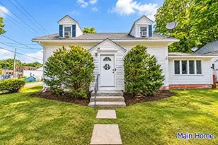 15-17 Pleasant St, Lunenburg, MA 01462 - Photo 1