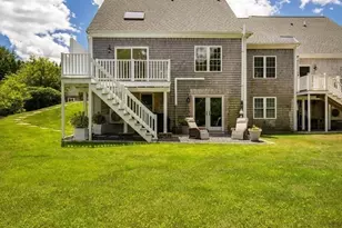 11 Stratford Ridge, Mashpee, MA 02649 - Photo 2