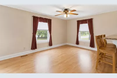 14 Highland Ave, Taunton, MA 02780 - Photo 8