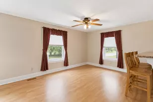 14 Highland Ave, Taunton, MA 02780 - Photo 8