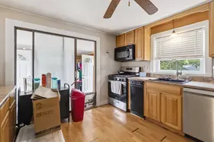 14 Highland Ave, Taunton, MA 02780 - Photo 18