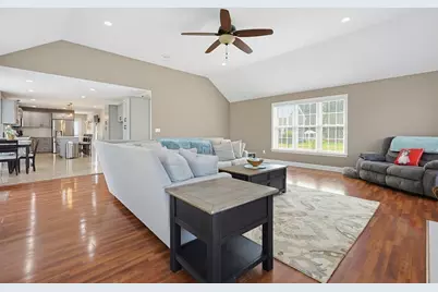 5 Autumn Gate Cir, Millbury, MA 01527 - Photo 10