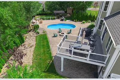 5 Autumn Gate Cir, Millbury, MA 01527 - Photo 1