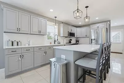 5 Autumn Gate Cir, Millbury, MA 01527 - Photo 4