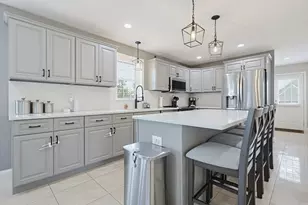 5 Autumn Gate Circle, Millbury, MA 01527 - Photo 4