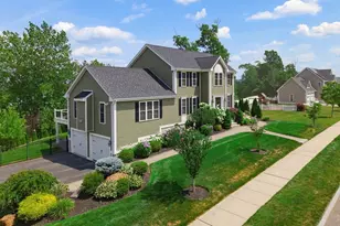 5 Autumn Gate Circle, Millbury, MA 01527 - Photo 2