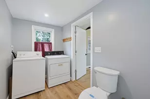 18 Plain St, Natick, MA 01760 - Photo 10