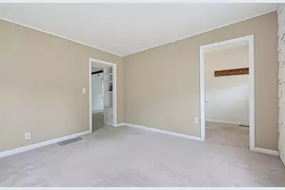18 Plain St, Natick, MA 01760 - Photo 18