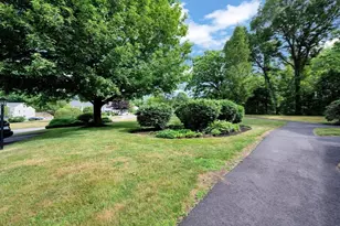 103 Standpipe Dr, Rockland, MA 02370 - Photo 30