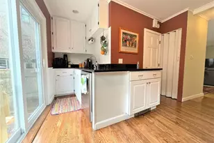 25 Pleasant St, Boston, MA 02129 - Photo 10
