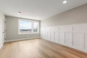 312 Newton St, Waltham, MA 02453 - Photo 18
