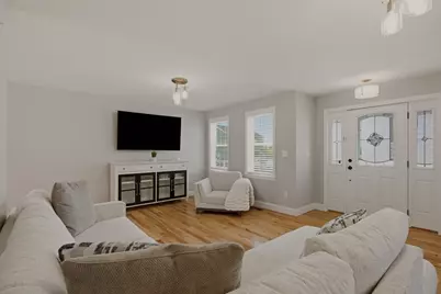 8 Princeton Circle, Fall River, MA 02724 - Photo 6