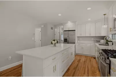 8 Princeton Circle, Fall River, MA 02724 - Photo 12