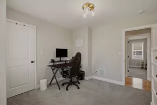 8 Princeton Cir, Fall River, MA 02724 - Photo 32