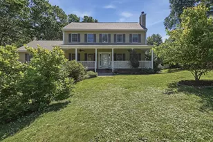 2 Towne Hill Rd, Haverhill, MA 01835 - Photo 1