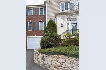 19 Imperial Ct #19, Westborough, MA 01581 - Photo 4