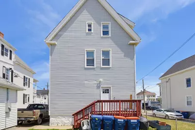 17 Margin St, New Bedford, MA 02744 - Photo 4