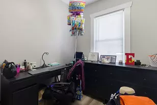 17 Margin St, New Bedford, MA 02744 - Photo 18