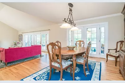 42 Elizabeth Cir, Longmeadow, MA 01106 - Photo 6