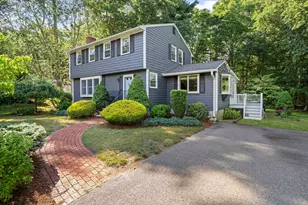 8 Joanne Dr, Hanson, MA 02341 - Photo 1