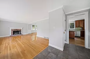 8 Joanne Dr, Hanson, MA 02341 - Photo 12