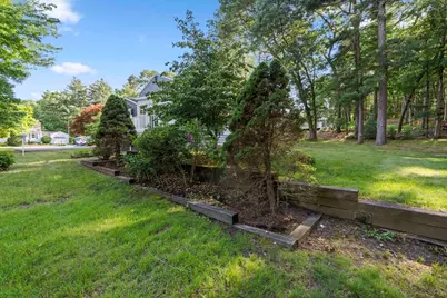 8 Joanne Dr, Hanson, MA 02341 - Photo 36