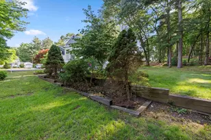 8 Joanne Dr, Hanson, MA 02341 - Photo 36