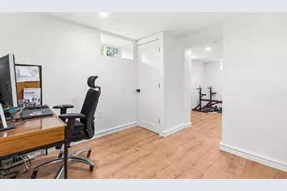 57 Glendale Ave, Melrose, MA 02176 - Photo 30