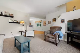305 Salem St, Woburn, MA 01801 - Photo 16