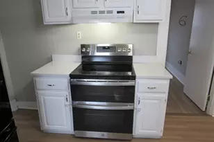 15 Robillard St, Gardner, MA 01440 - Photo 1