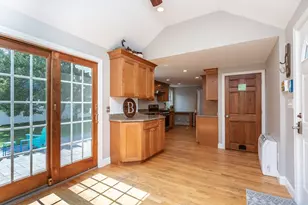 20 Rogers, Fairhaven, MA 02719 - Photo 2