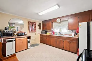 1258 Liberty St, Springfield, MA 01104 - Photo 12