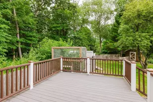 10 Wilbur Ave, Brockton, MA 02302 - Photo 10