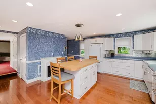 10 Wilbur Ave, Brockton, MA 02302 - Photo 18